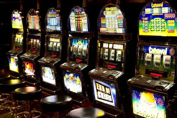 Sweet Bonanza bonus round on kece slot showing cluster wins and multipliers